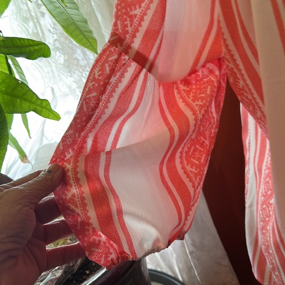 ABSOLUTELY FAMOUS TRIBAL PRINT TUNIC/BLOUSE ……..212 - Picture 2 of 9